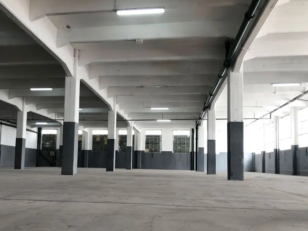 Alquiler Nave Parque Industrial 1400m2 Quilmes