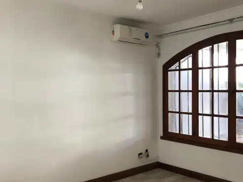 Casa en Alquiler - Monoambiente -