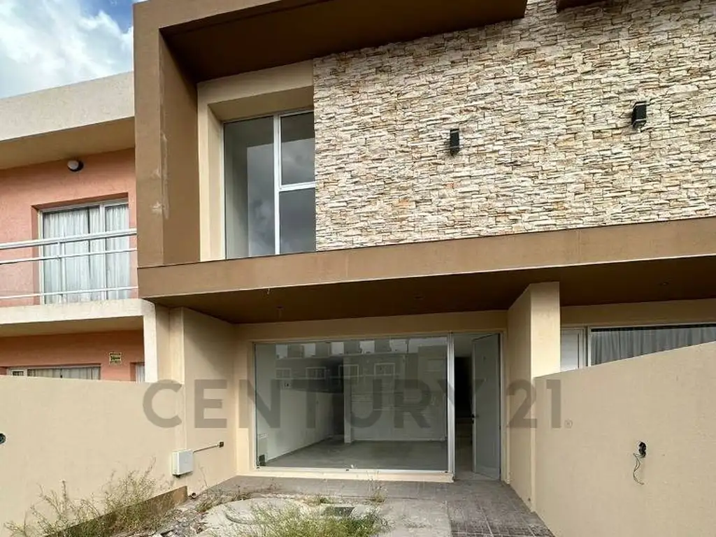 Casa Venta a estrenar 3 dormitorios, 1 cochera, 150m2, Zorrilla Sanchez