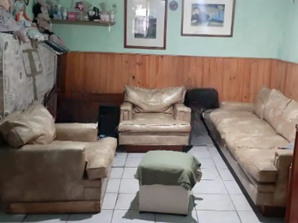 VENTA CASA DOS DORMITORIOS GRANADERO BAIGORRIA