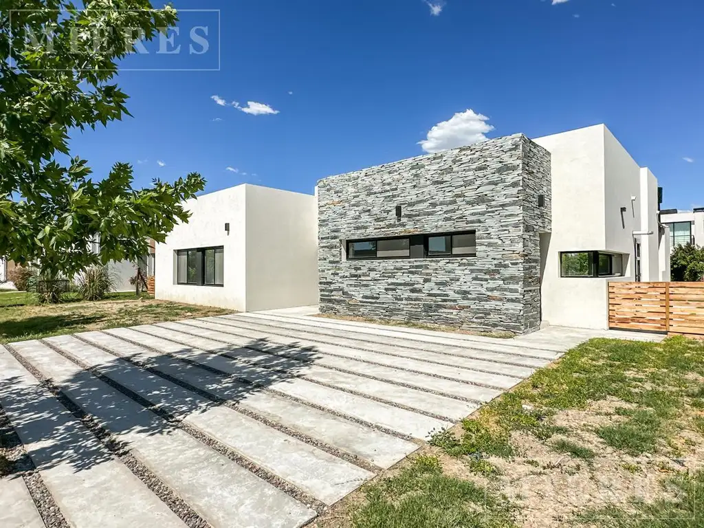 Casa en venta en El Canton barrio Puerto