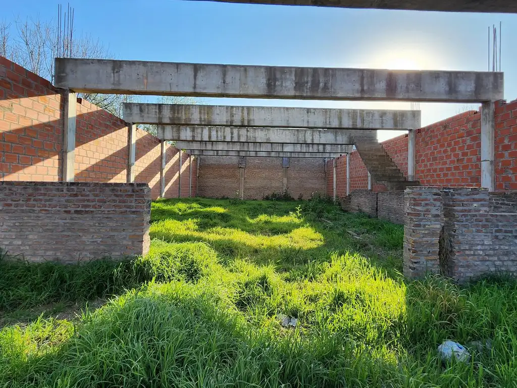 Terreno en Fisherton con comienzo de obra