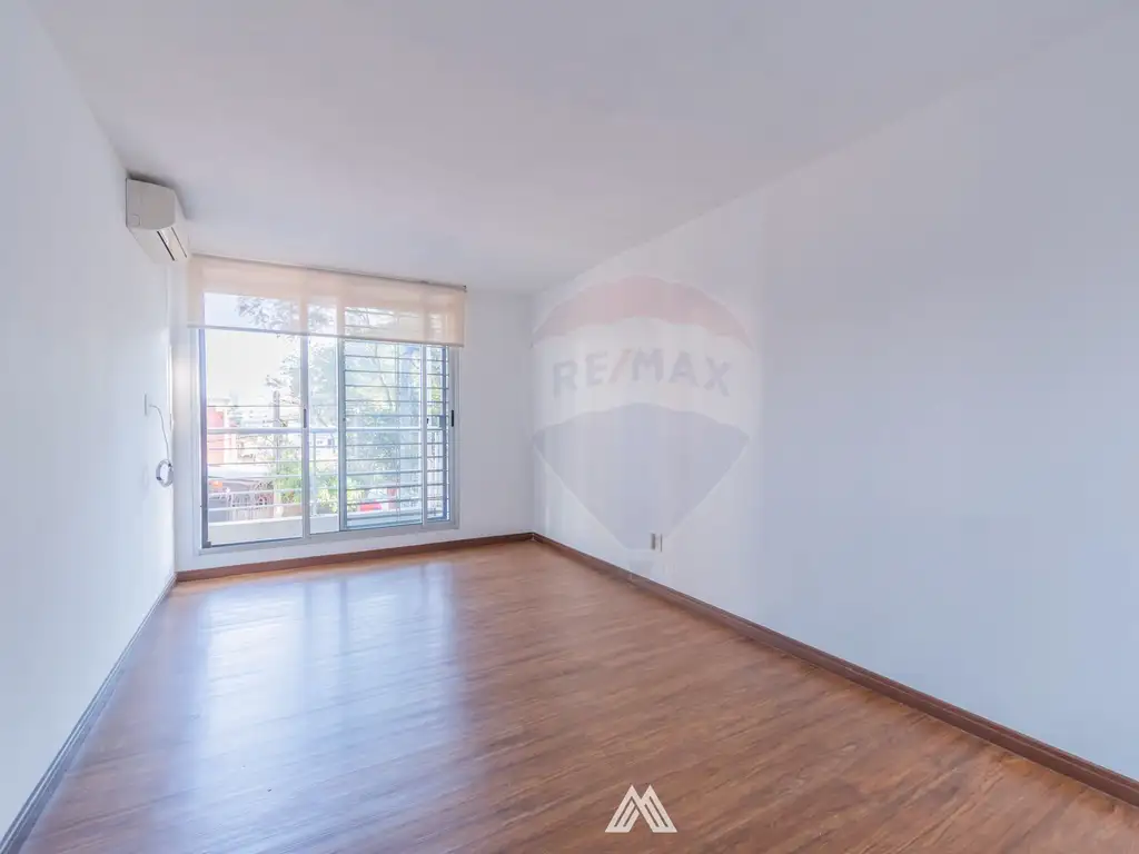 VENDE APTO 1 DORMITORIO MALVIN CON TERRAZA