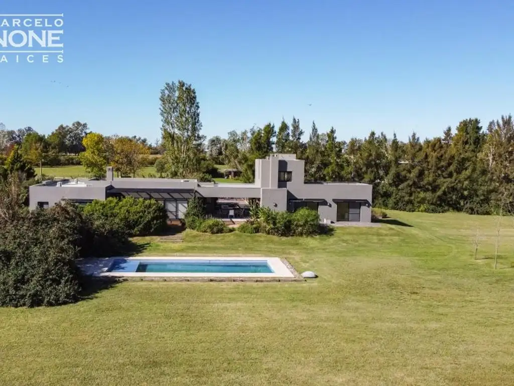 Casa venta Club de Campo La Ranita Partido de Luján