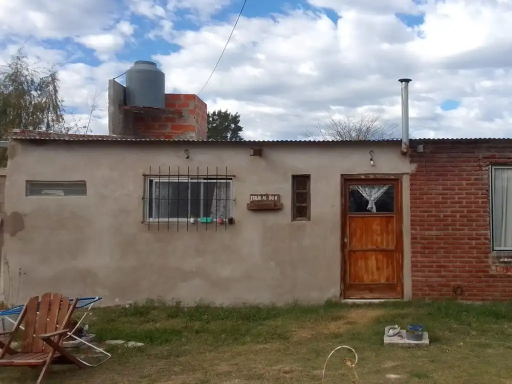 Casa de 4 ambientes en Villars, Las Heras