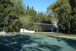 Actividades deportivas futbol, voley, tenis en Las Fuentes en G.B.A. Zona Sur