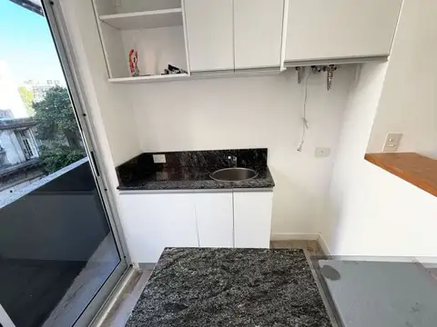 Av. Independencia 2602