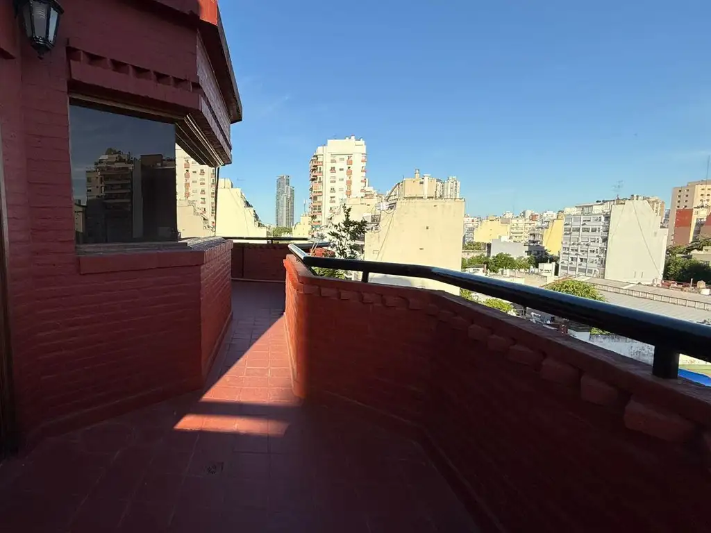 PISO PENTHOUSE CON TERRAZA PROPIA, NO HAY OTRO IGUAL