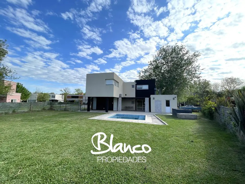 Casa  en Venta en Haras Santa Maria, Escobar, G.B.A. Zona Norte