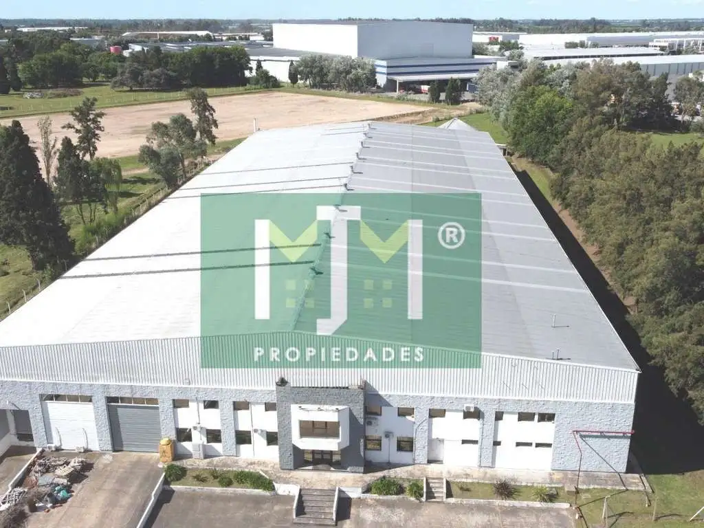 ALQUILER de Planta Industrial 7300 m2 Nave, 17.000 m2 Terreno - Energía T3. + Oficinas