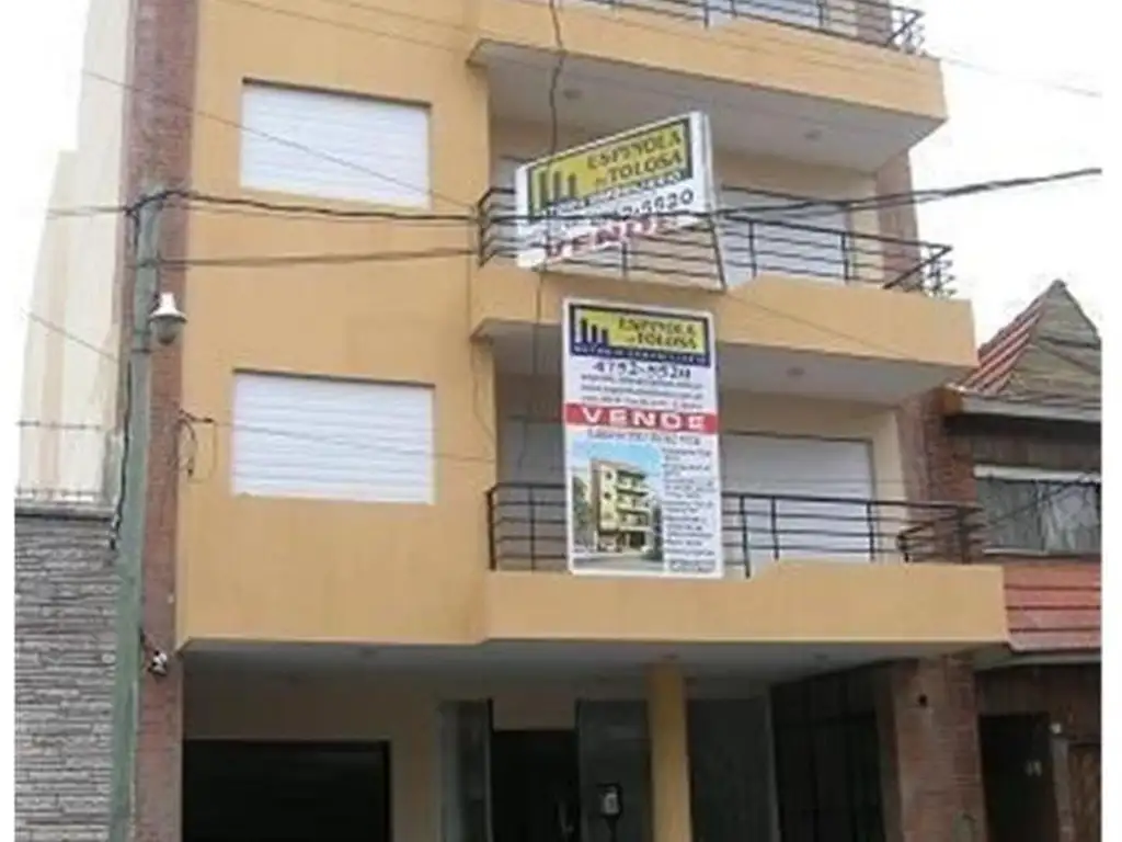 VENTA - DEPARTAMENTO 2 AMB. EXCELENTE ESTADO - APTO CRÉDITO