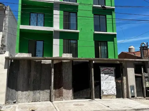 DEPARTAMENTO 2 AMBIENTES VENTA A ESTRENAR CON PATIO