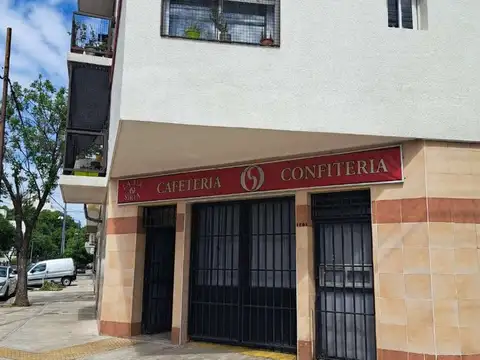 VENDE LOCAL EN ESQUINA EN VILLA GERAL MITRE