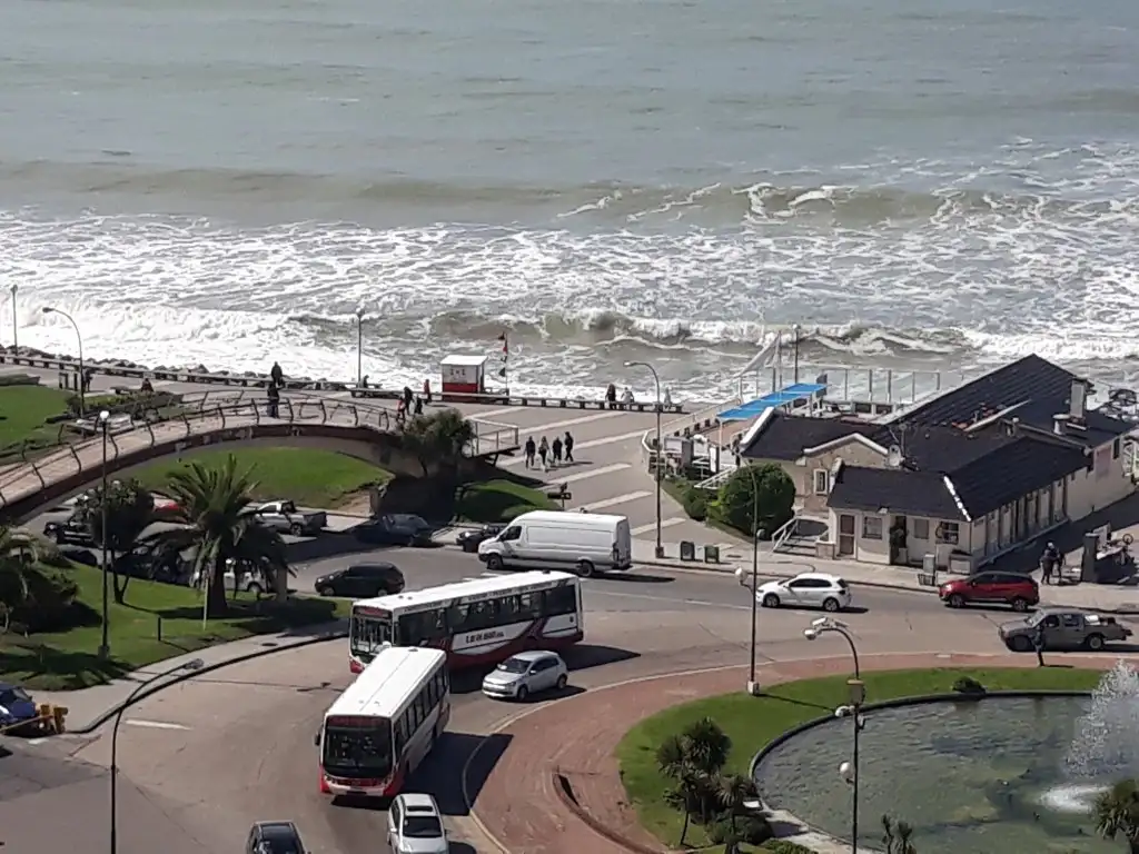 4 Ambientes con vista al mar - Zona Centro