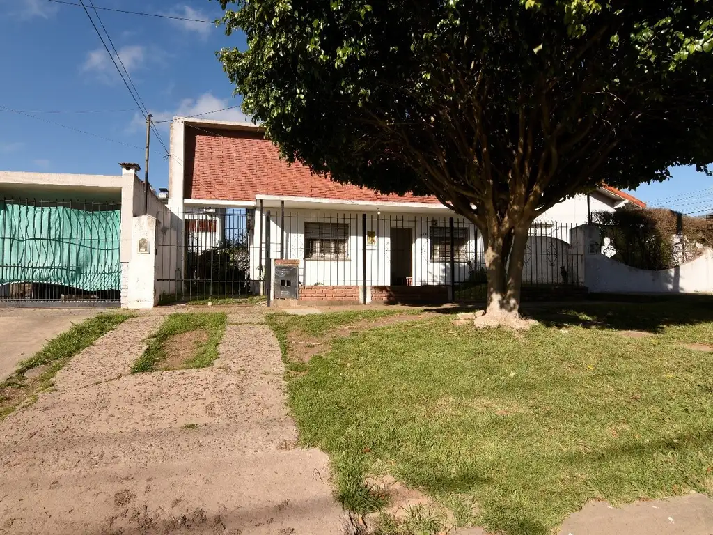 CASA EN VENTA BARRIO EL ZORZAL