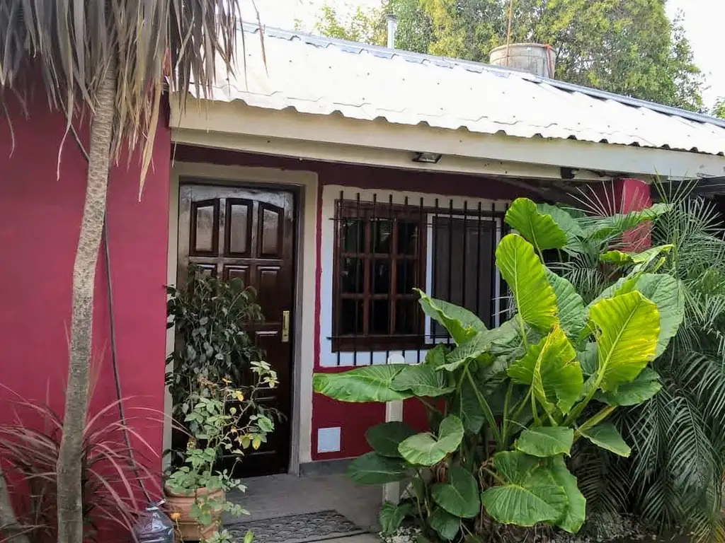 CASA EN VENTA 2 DORMITORIOS