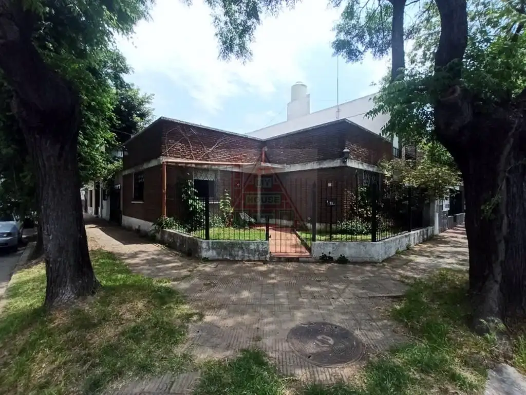 CASA 3 AMBIENTES, VENTA EN BECCAR