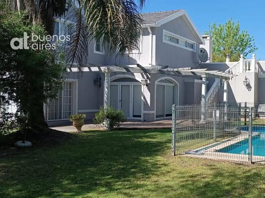 Casa 5 ambientes con piscina - Barrio Solar Del Bosque - Ezeiza - ALQUILER TEMPORARIO