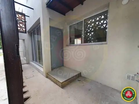 Viamonte 1700, Piso 1