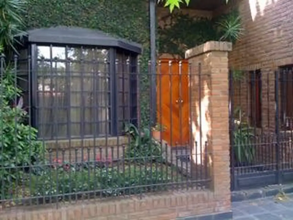 Casa - Banfield