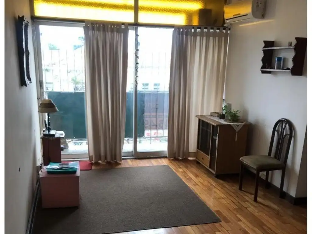 Departamento en Venta en Acassuso Vias / Santa Fe - 4 ambientes