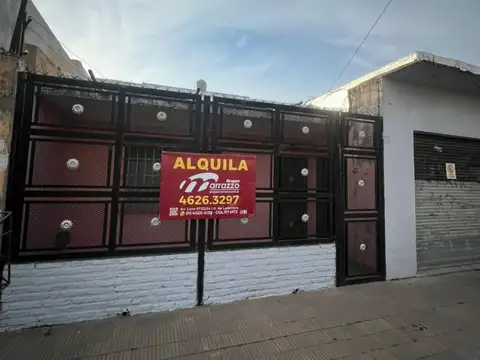 Casa - Alquiler - Argentina, La Matanza - ESTEBAN DE LUCA Y PATRON 5600