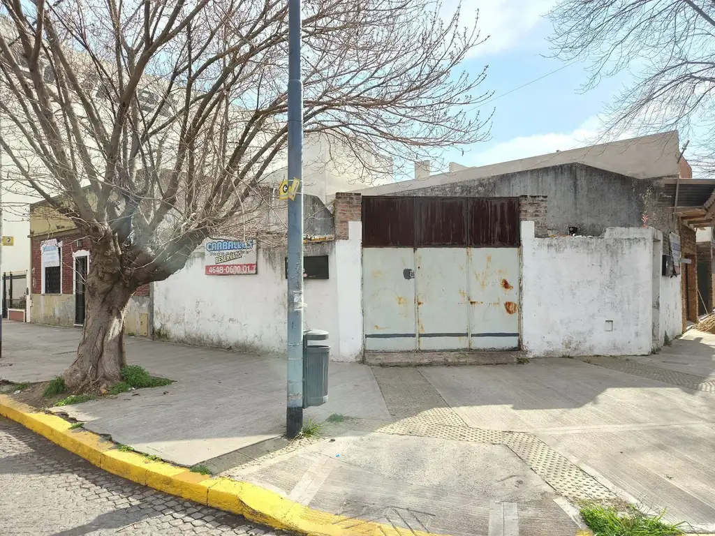 Lote en Esquina 8.66x21 Contruible 1200m2 Usam 17.20m Altura