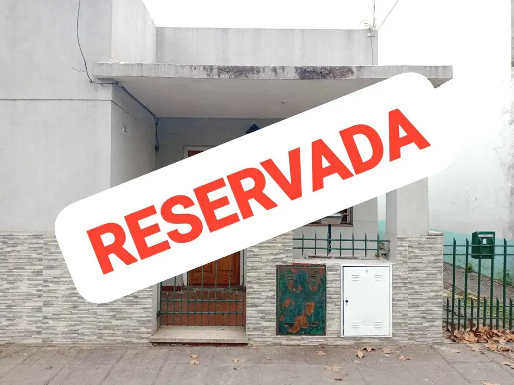 Venta de CASA en PH 3 AMBIENTES con PATIO en Villa Ballester, San Martin, G.B.A. Zona Norte