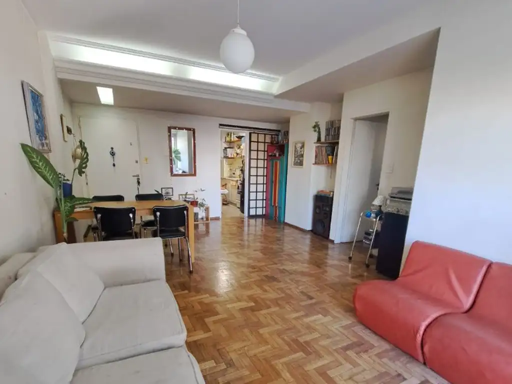 Vende Depto 4 Ambientes En Caballito, Con Balcon Al Frente