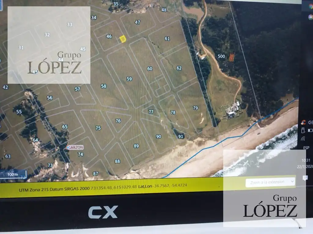 TERRENO - VENTA -  4 lotes - Laguna Garzón, Uruguay a 200 metros del mar