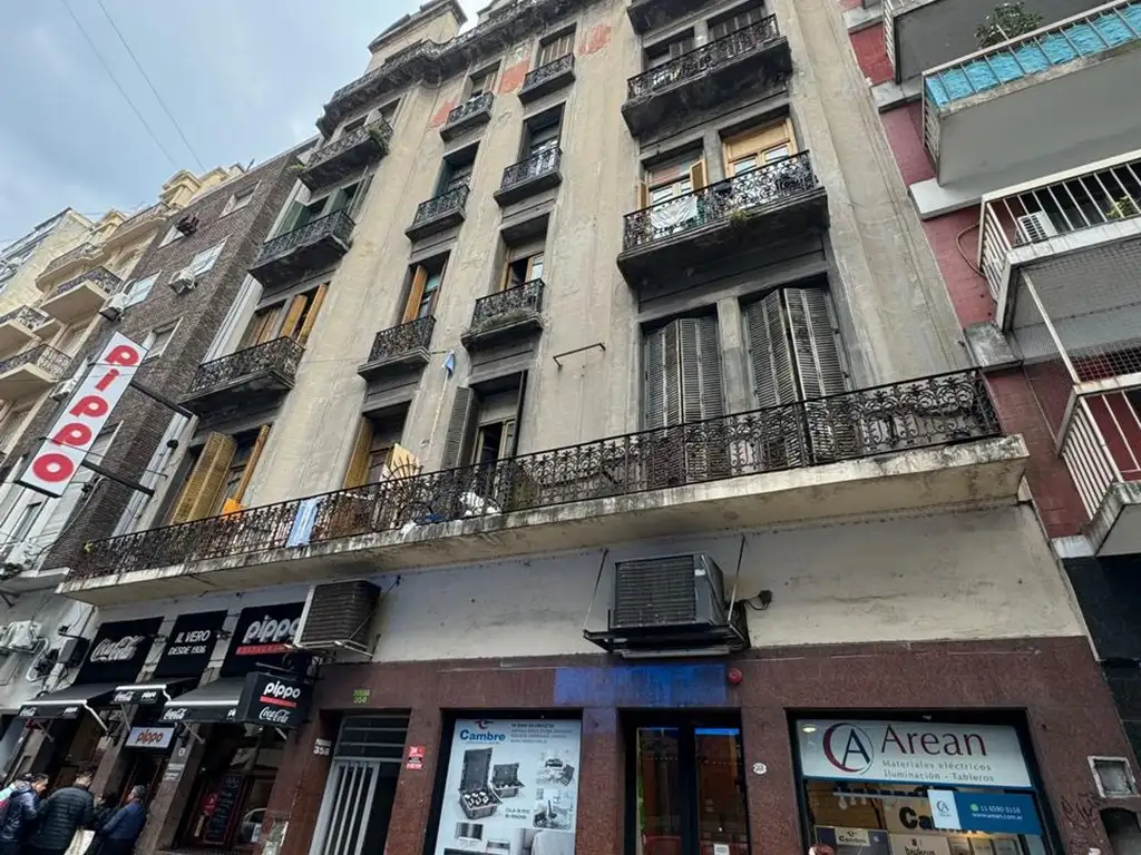 SE VENDE PLANTA DE UN HOTEL ESQUINA AV. CORRIENTES