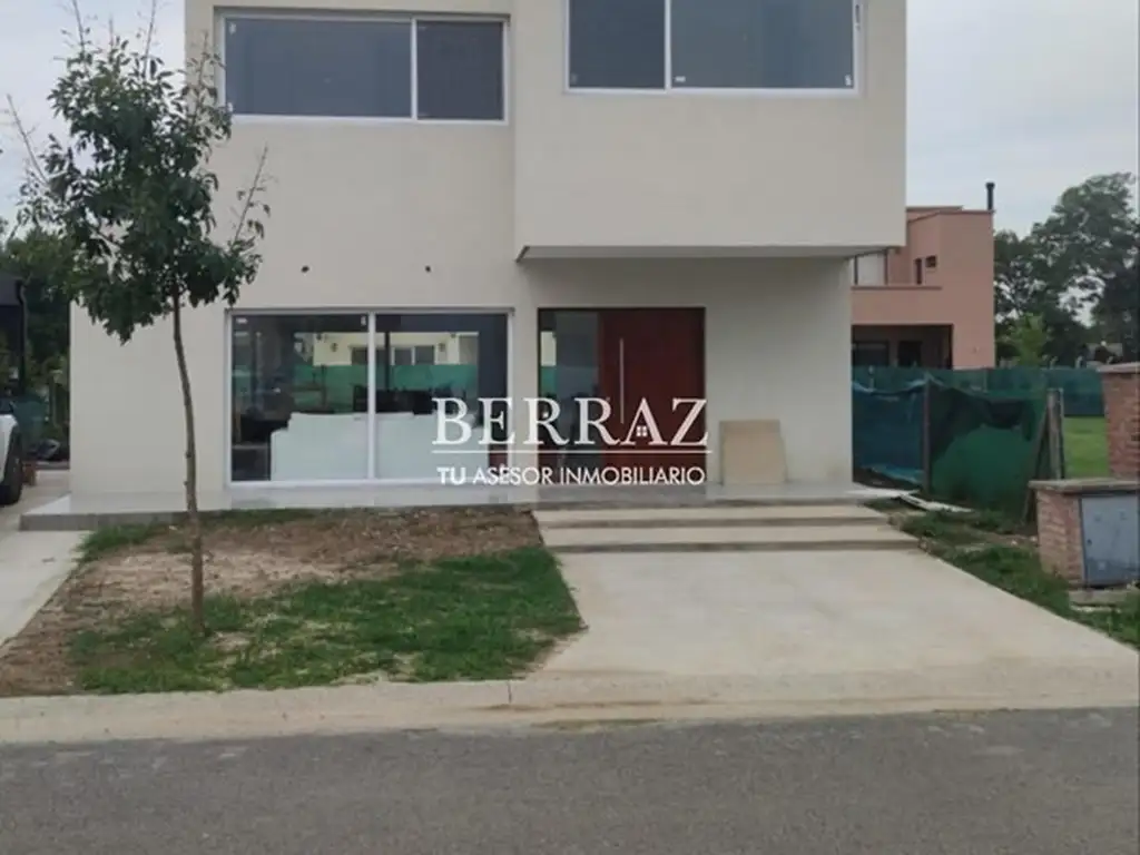 Casa 5 AMB en Venta Vila Marina Villanueva Tigre lote de 400 m2