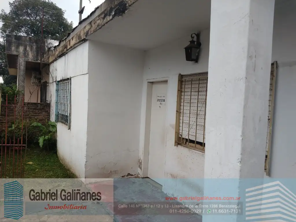 VENDE CASA AMERICANA A RECICLAR - BERAZATEGUI-