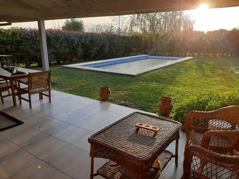 CASA 6 AMBIENTES CON PILETA BARRIO CERRADO PILAR - Foto 0