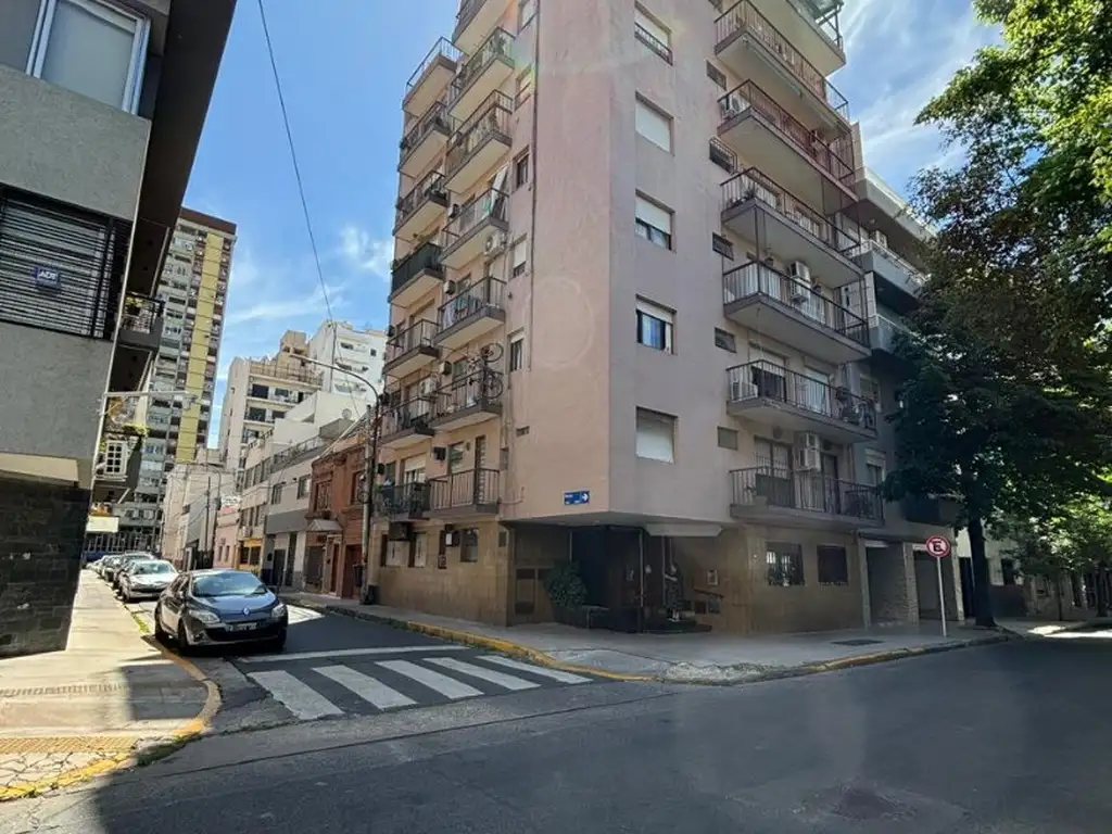 VENTA 3 amb en la calle Muñiz al 600