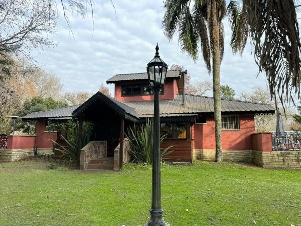 Casa en venta - 5 Dormitorios 4 Baños - 36.303Mts2 - Tigre