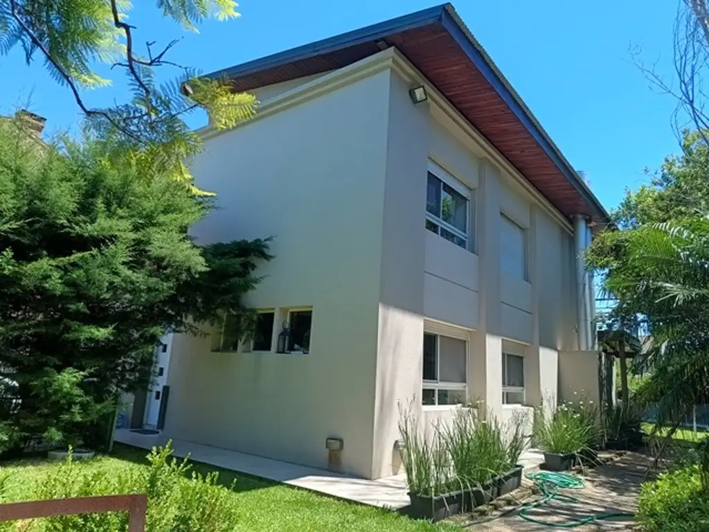 Casa - 3 dormitorios - Venta - Tigre - Pileta