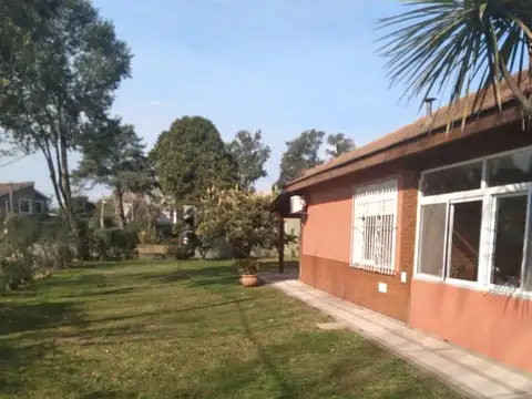 Hermosa Casa en CC El Casco