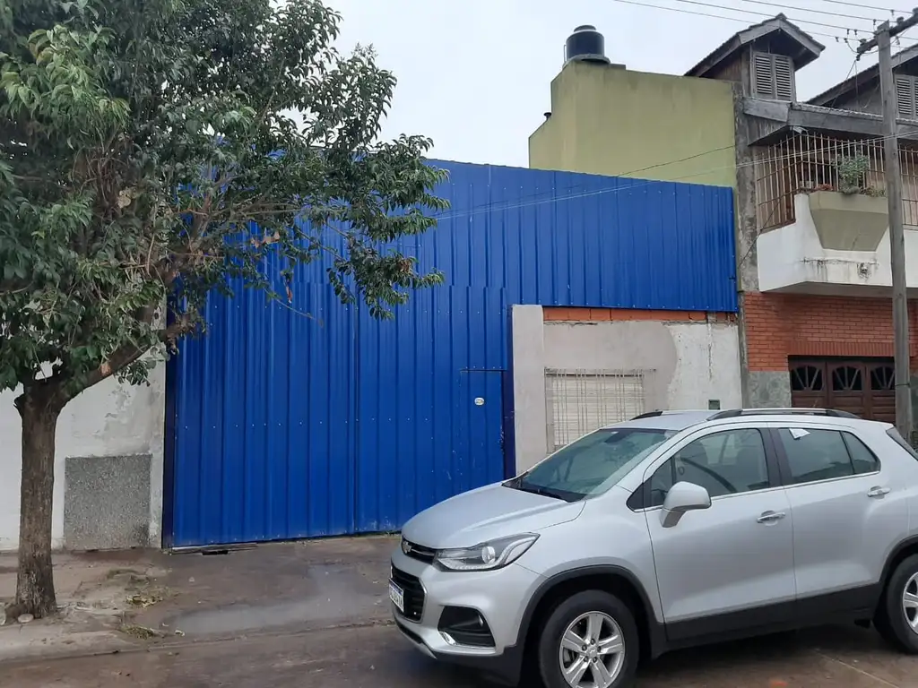 GALPON EN VENTA CALLE ROQUE SIMONE N°5774 - Foto 0
