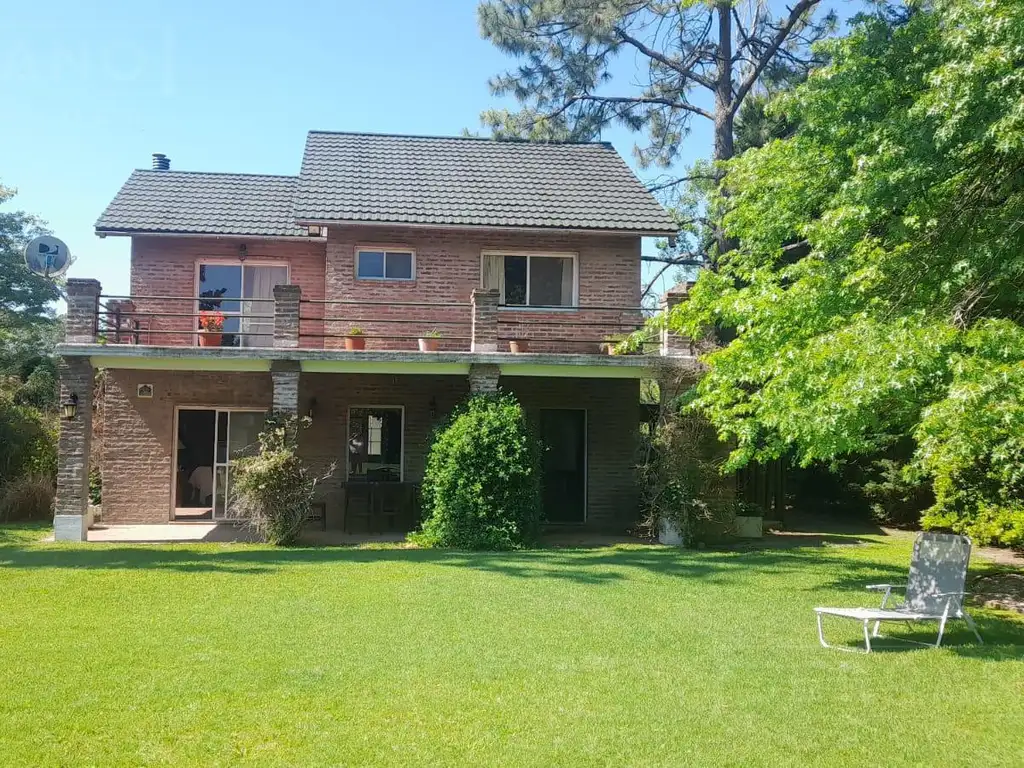 Venta casa en Los Quinchos Club de Campo, Pilar