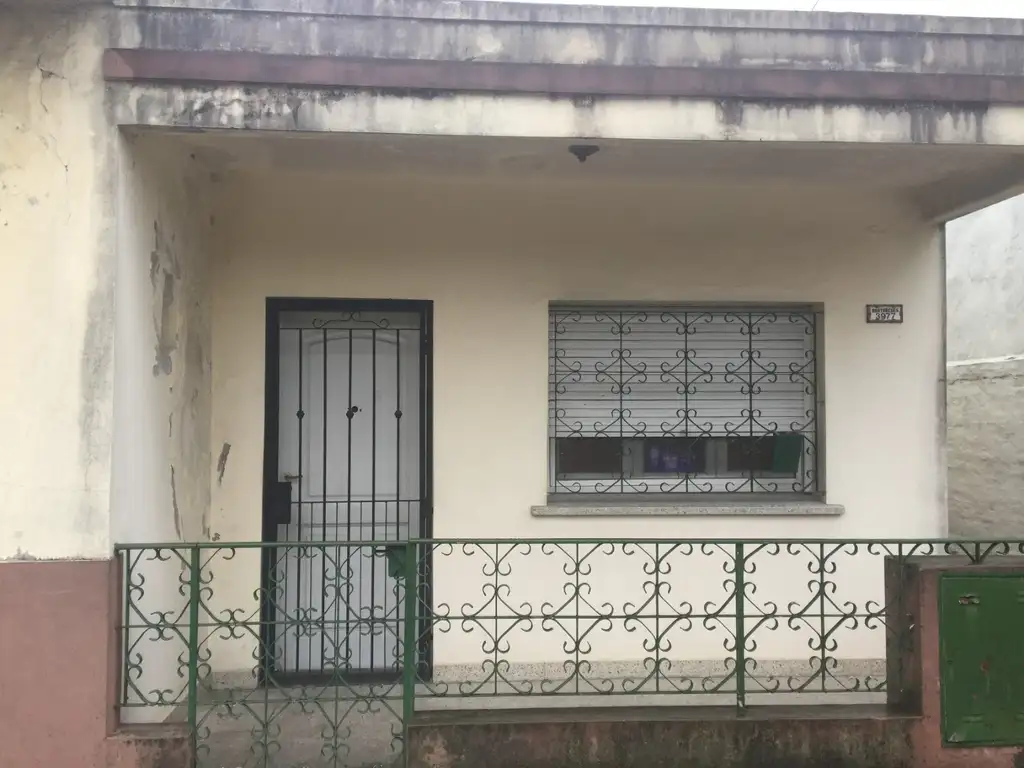 CASA CON LOCAL DE NEGOCIO, TERRENO PROPIO SAN JUSTO