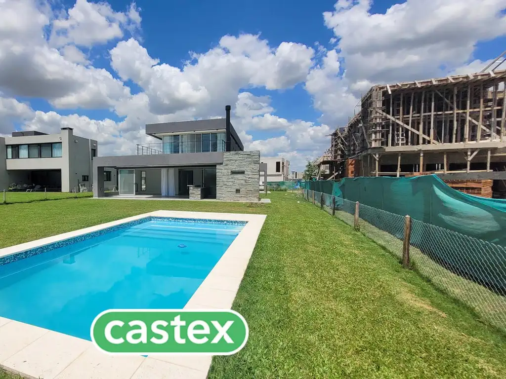 Casa de 4 dormitorios en venta en Terralagos Canning