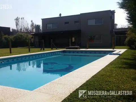 Casa en venta/alquiler en Santa Catalina - Villanueva