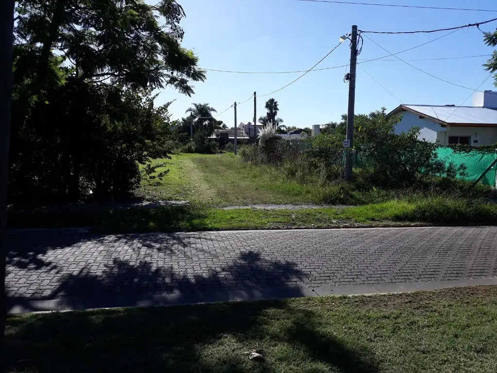 TERRENO EN ESCOBAR