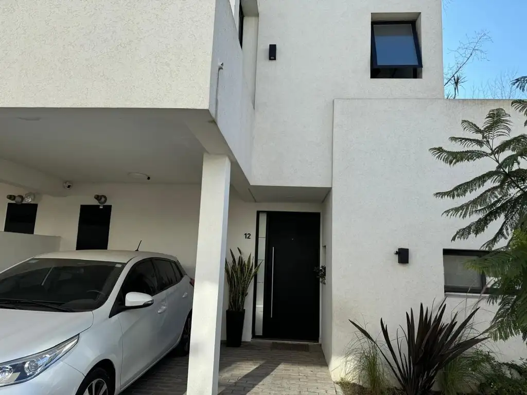 Duplex a la venta en Ituzaingo Norte.