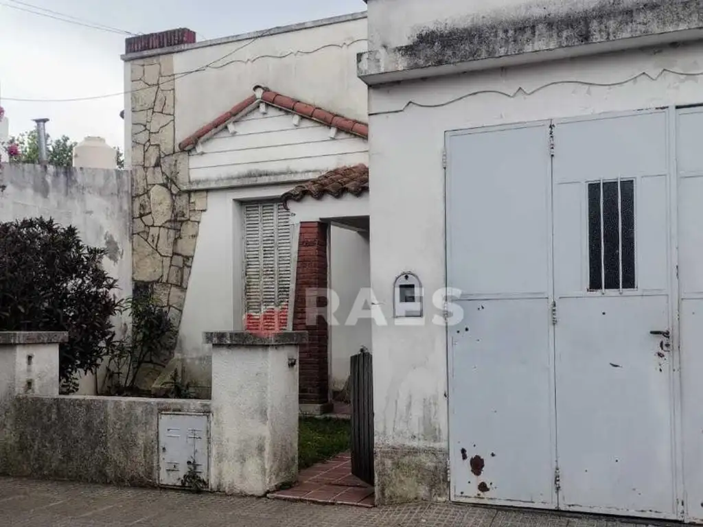 Casa a Refaccionar\demoler en Barrio Candioti Norte