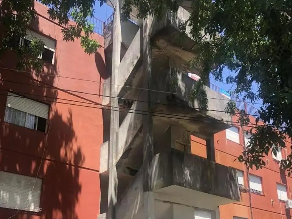 Departamento en venta -3 dormitorios 1 baño - 81mts2 totales - Villa Elvira, La Plata