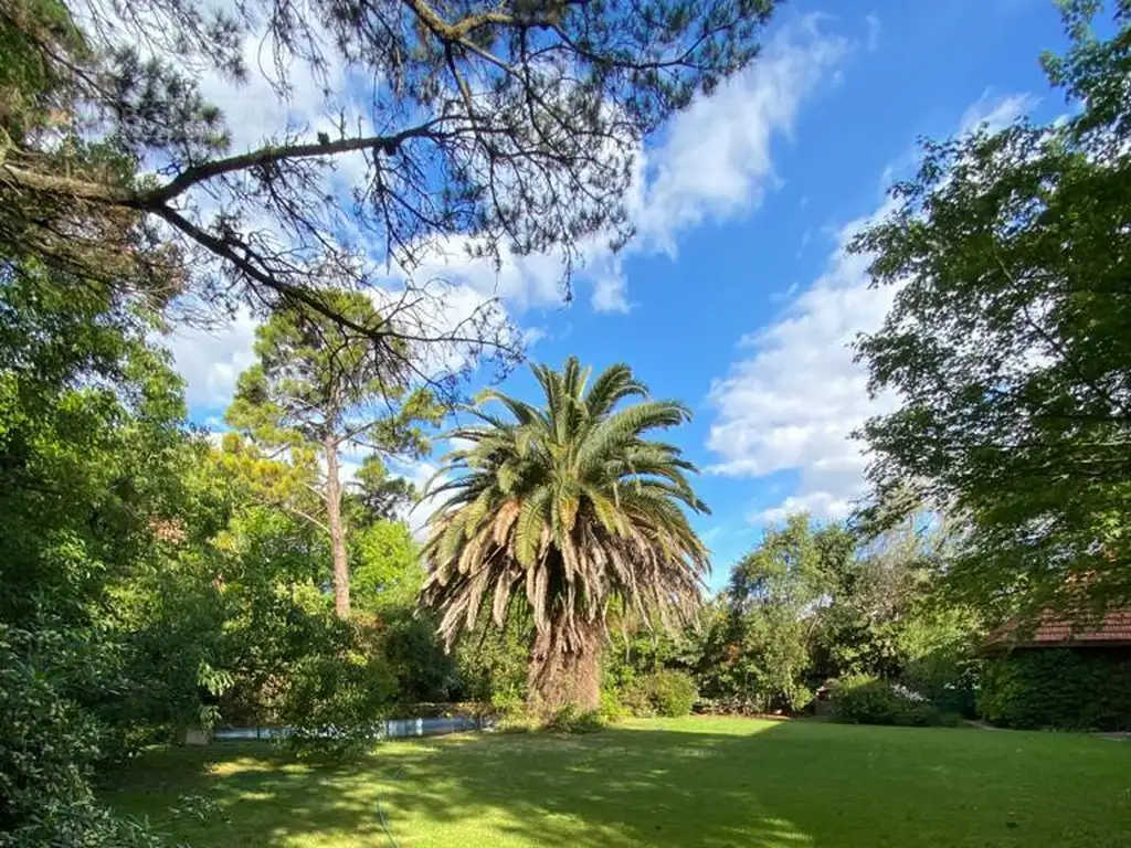 El MEJOR terreno en VENTA en el corazón de Lomas Jockey, San Isidro