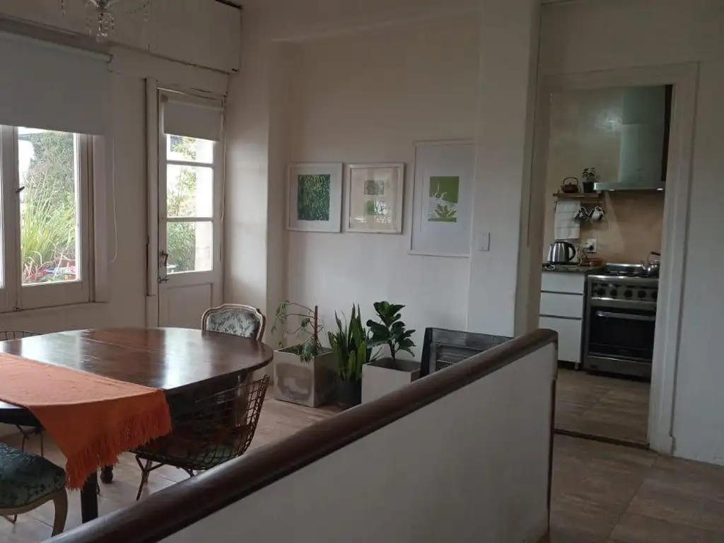 Departamento PH tres ambientes a la venta en Bernal