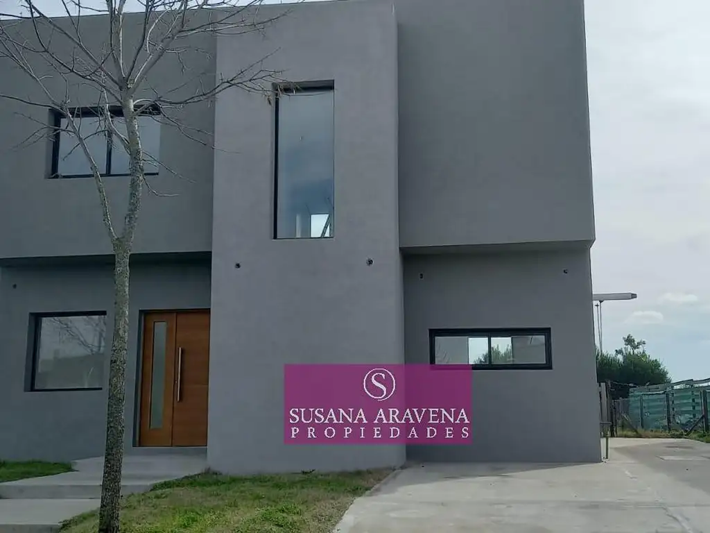 Casa en Venta y Alquiler en Puertos del Lago, Escobar